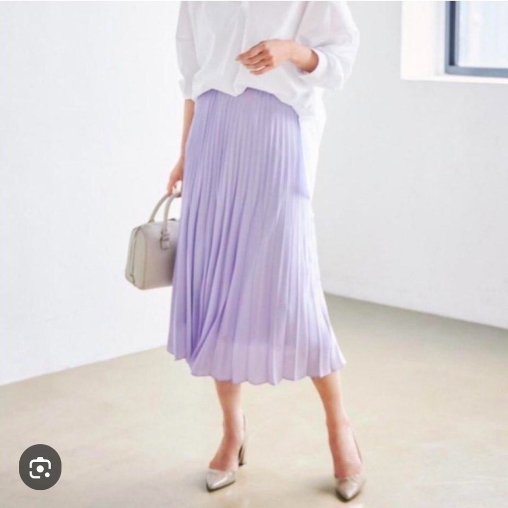 Uniqlo Chiffon light purple pleated maxi skirt M